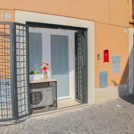 Domus Divi - Appartamento Nel Cuore Di Roma-3